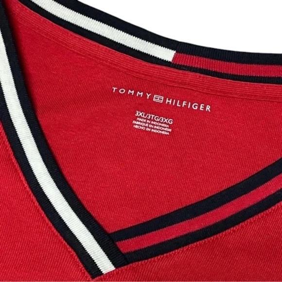 Tommy Hilfiger NEW Women's Sweater Preppy Classic Red V Neck Flag Logo 3X - Picture 2 of 7